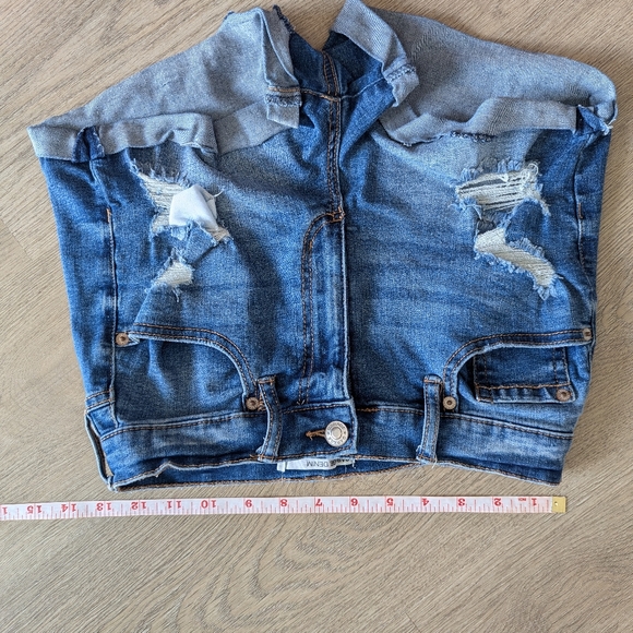 Garage Denim Shorts - Picture 2 of 3